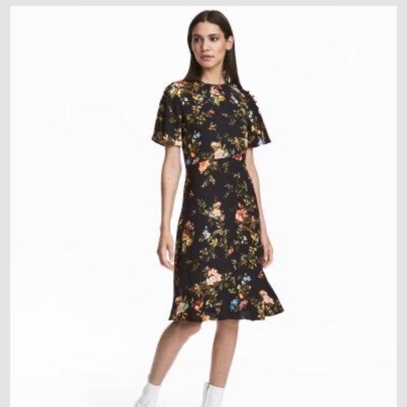 H&M Dresses & Skirts - Dress